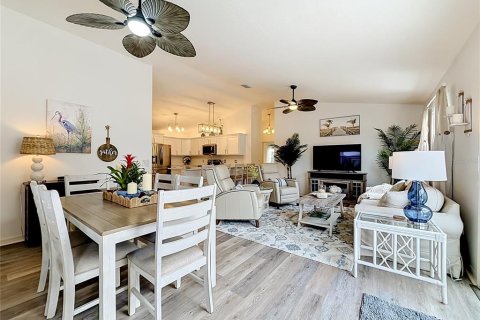 Casa en venta en The Villages, Florida, 2 dormitorios, 107.4 m2 № 2234594 - foto 9