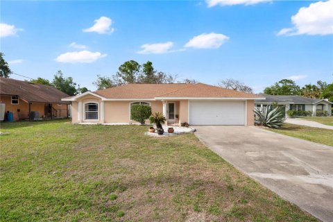 House in DeBary, Florida 3 bedrooms, 127.93 sq.m. № 2229241