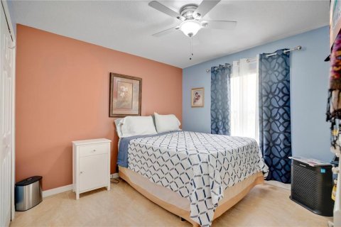 House in DeBary, Florida 3 bedrooms, 127.93 sq.m. № 2229241 - photo 14