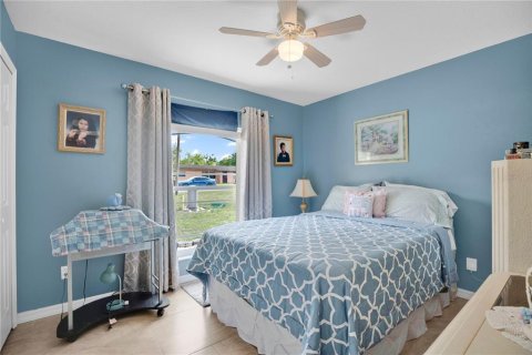 House in DeBary, Florida 3 bedrooms, 127.93 sq.m. № 2229241 - photo 15