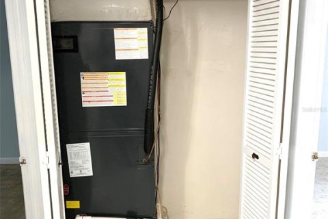 House in Tampa, Florida 3 bedrooms, 142.51 sq.m. № 1813413 - photo 17