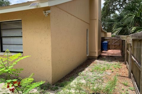 House in Tampa, Florida 3 bedrooms, 142.51 sq.m. № 1813413 - photo 28