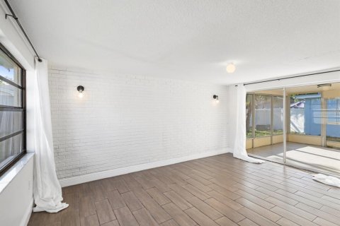 House in Holiday, Florida 2 bedrooms, 111.48 sq.m. № 1574106 - photo 22