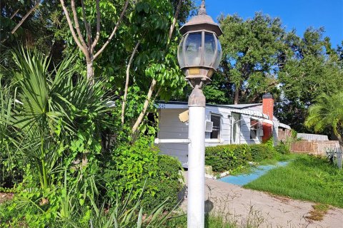 House in South Pasadena, Florida 2 bedrooms, 73.58 sq.m. № 1849353 - photo 3