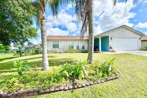 House in Palm Bay, Florida 3 bedrooms, 132.29 sq.m. № 1882787 - photo 26