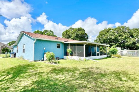 House in Palm Bay, Florida 3 bedrooms, 132.29 sq.m. № 1882787 - photo 24