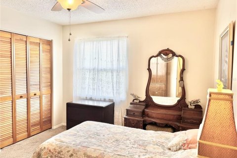 House in Palm Bay, Florida 3 bedrooms, 132.29 sq.m. № 1882787 - photo 17