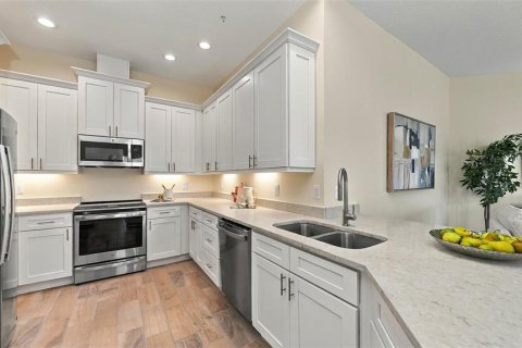 Copropriété à vendre à Bradenton, Floride: 3 chambres, 172.24 m2 № 2406250 - photo 15