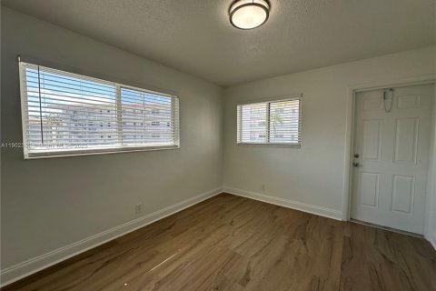 Apartment in Deerfield Beach, Florida 2 bedrooms, 85.93 sq.m. № 1953773 - photo 6