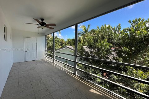 Apartment in Deerfield Beach, Florida 2 bedrooms, 85.93 sq.m. № 1953773 - photo 25