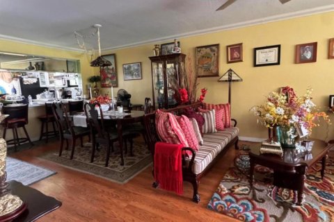 Condo in Royal Palm Beach, Florida, 2 bedrooms  № 2147130 - photo 4