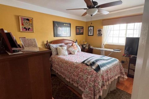 Condo in Royal Palm Beach, Florida, 2 bedrooms  № 2147130 - photo 9