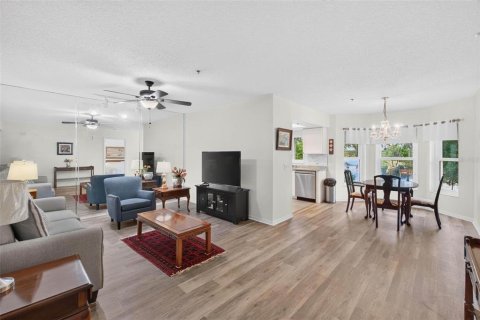 Condo in Clearwater, Florida, 3 bedrooms № 2393909 - photo 4