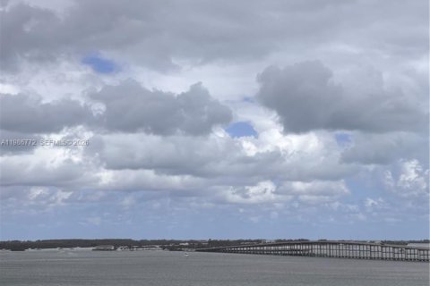 Купить кондоминиум в Майами, Флорида 1 спальня, 81.1м2, № 2044920 - фото 21