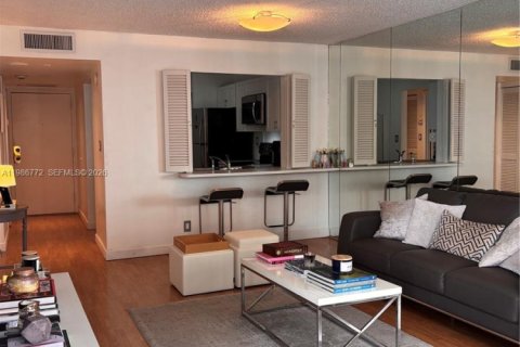 Купить кондоминиум в Майами, Флорида 1 спальня, 81.1м2, № 2044920 - фото 8