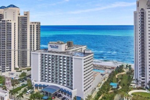 Condo in Sunny Isles Beach, Florida  № 1861286 - photo 20