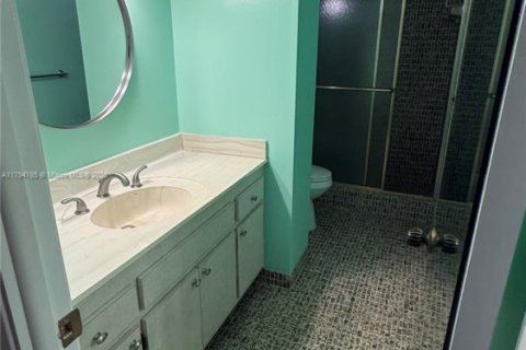 Купить кондоминиум в Холливуд, Флорида 2 спальни, 105.17м2, № 1981421 - фото 7