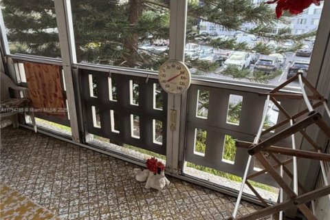 Купить кондоминиум в Холливуд, Флорида 2 спальни, 105.17м2, № 1981421 - фото 3