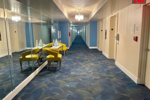 Купить кондоминиум в Холливуд, Флорида 2 спальни, 105.17м2, № 1981421 - фото 22