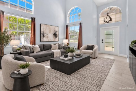 Villa ou maison à vendre à Pembroke Pines, Floride: 3 chambres, 188.96 m2 № 2392970 - photo 4