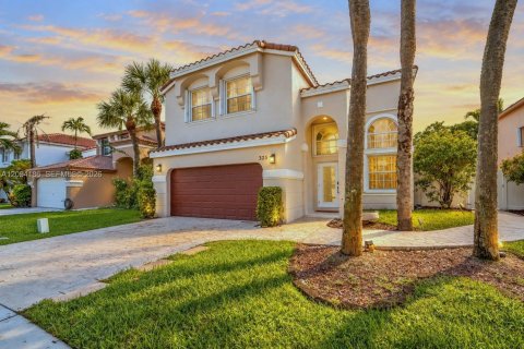 Villa ou maison à vendre à Pembroke Pines, Floride: 3 chambres, 188.96 m2 № 2392970 - photo 2