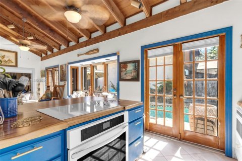 Casa en alquiler en Pembroke Pines, Florida, 4 dormitorios, 156.08 m2 № 1986170 - foto 14