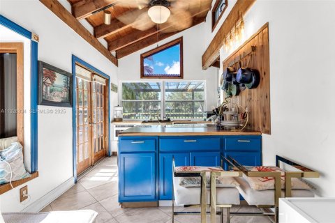 Casa en alquiler en Pembroke Pines, Florida, 4 dormitorios, 156.08 m2 № 1986170 - foto 15