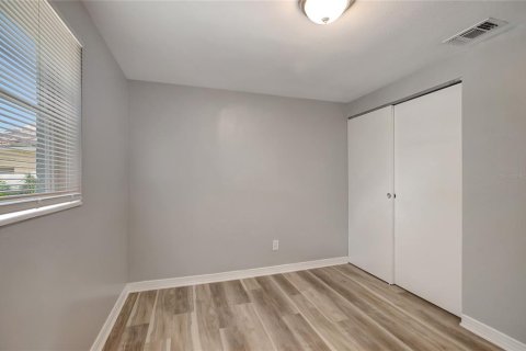 Купить виллу или дом в Тампа, Флорида 3 комнаты, 98.94м2, № 1833161 - фото 2
