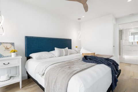 Condo in Sarasota, Florida, 1 bedroom № 2098785 - photo 18