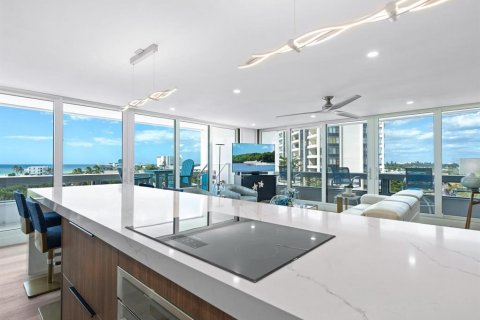 Condo in Sarasota, Florida, 1 bedroom № 2098785 - photo 12