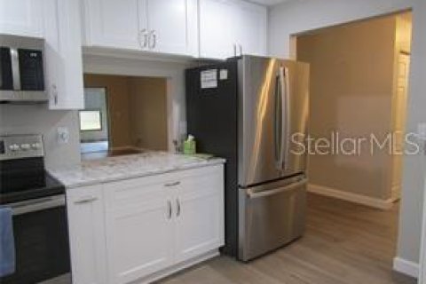 Casa en alquiler en Sarasota, Florida, 2 dormitorios, 134.8 m2 № 1841388 - foto 14