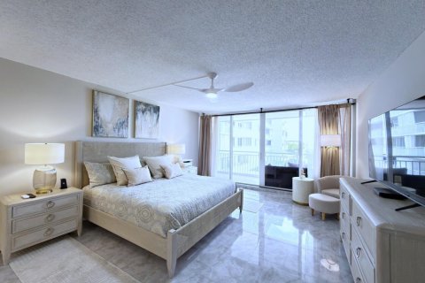 Купить кондоминиум в Саут-Палм-Бич, Флорида 4 комнаты, 113.71м2, № 2089511 - фото 15