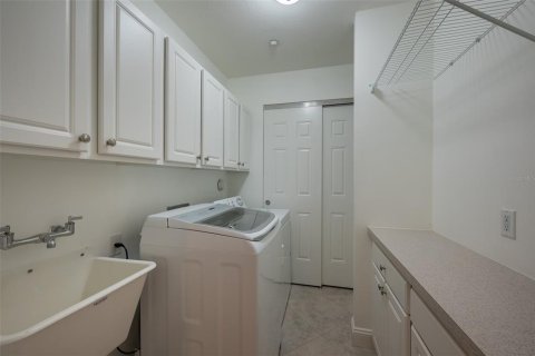 Купить кондоминиум в Лейквуд Ранч, Флорида 8 комнат, 163.69м2, № 1846899 - фото 29