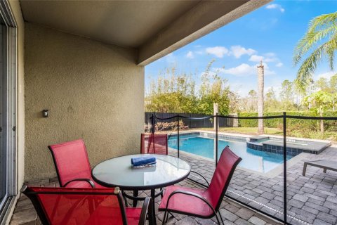 Casa en venta en Kissimmee, Florida, 8 dormitorios, 315.96 m2 № 1721682 - foto 30