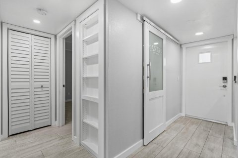 Condominio en venta en Stuart, Florida, 2 dormitorios, 110.65 m2 № 2249156 - foto 9