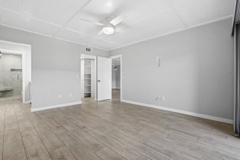 Condominio en venta en Stuart, Florida, 2 dormitorios, 110.65 m2 № 2249156 - foto 22
