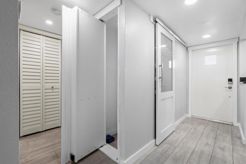 Condominio en venta en Stuart, Florida, 2 dormitorios, 110.65 m2 № 2249156 - foto 10