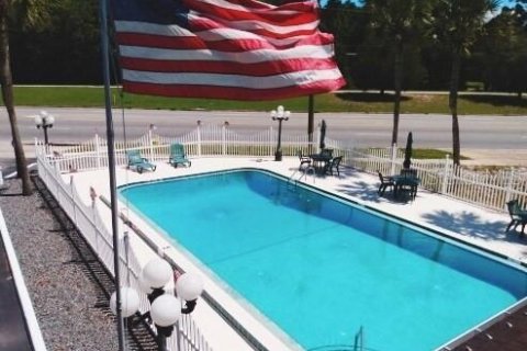 Hotel in Cross City, Florida № 2102275 - photo 9