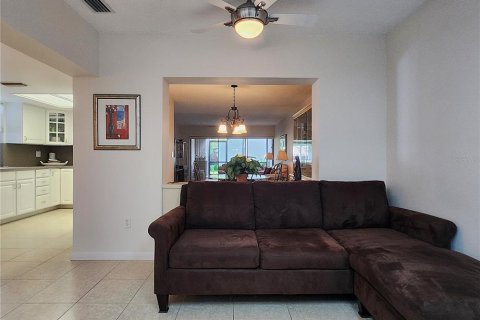 Condominio en venta en Tampa, Florida, 1 dormitorio, 99.59 m2 № 1795416 - foto 16
