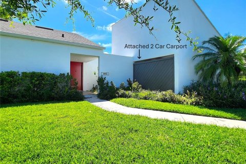 Condominio en venta en Tampa, Florida, 1 dormitorio, 99.59 m2 № 1795416 - foto 1
