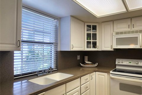 Condominio en venta en Tampa, Florida, 1 dormitorio, 99.59 m2 № 1795416 - foto 18
