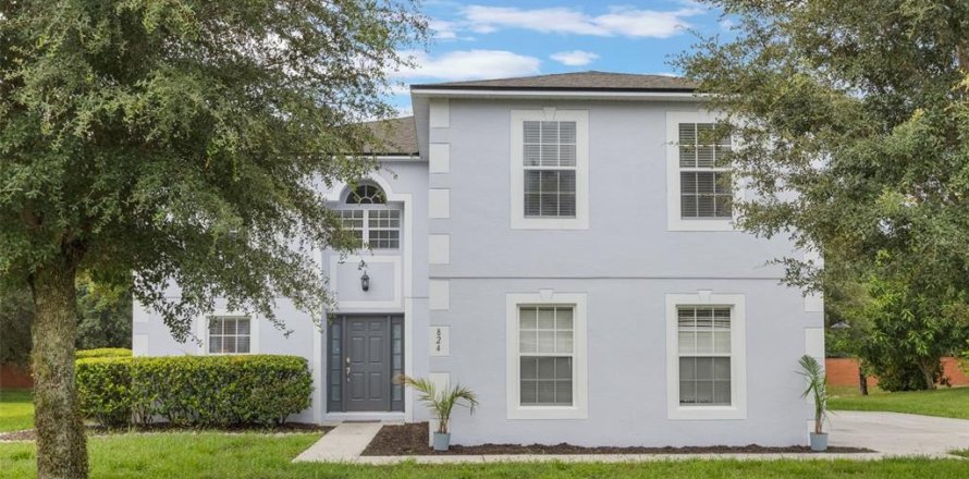 House in Apopka, Florida 4 bedrooms, 269.6 sq.m. № 1909851