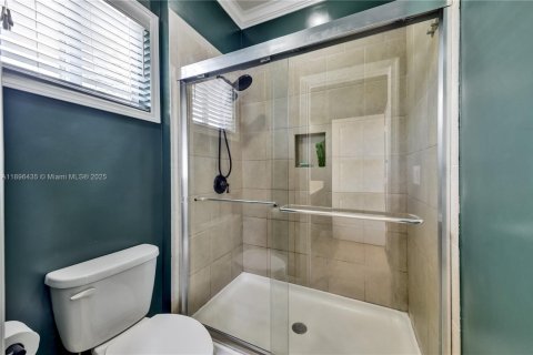 Снять в аренду таунхаус в Дирфилд-Бич, Флорида 3 спальни, 132.66м2, № 1947968 - фото 15