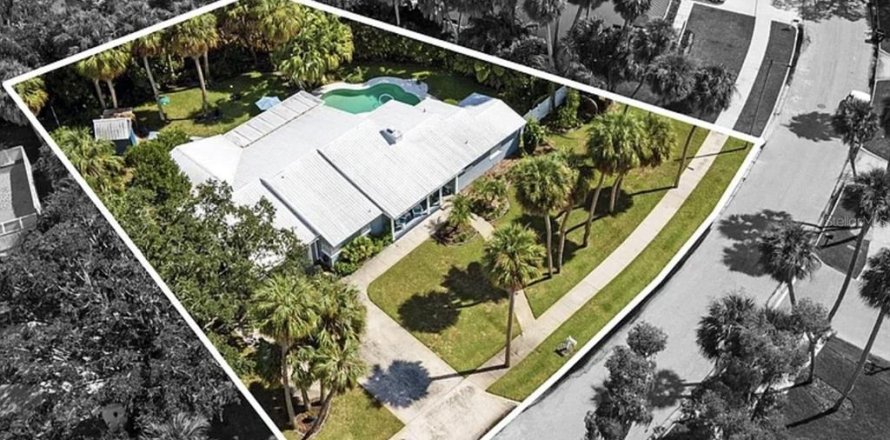 Casa en Tampa, Florida 3 dormitorios, 230.49 m2 № 1908132