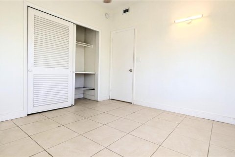 Casa en alquiler en Port Charlotte, Florida, 3 dormitorios, 75.07 m2 № 1847889 - foto 16