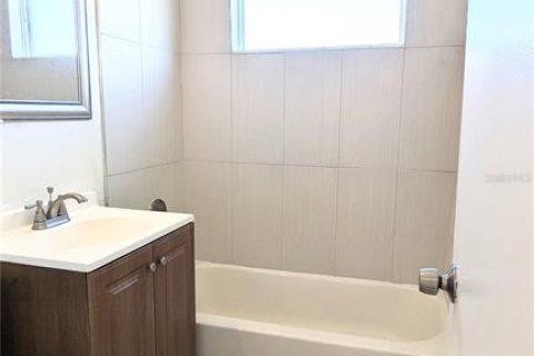 Casa en alquiler en Port Charlotte, Florida, 3 dormitorios, 75.07 m2 № 1847889 - foto 18