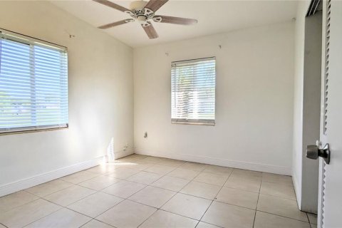 Casa en alquiler en Port Charlotte, Florida, 3 dormitorios, 75.07 m2 № 1847889 - foto 14
