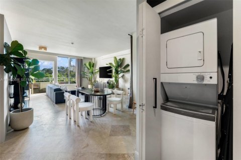 Купить кондоминиум в Майами, Флорида 1 спальня, 92.81м2, № 2008880 - фото 14