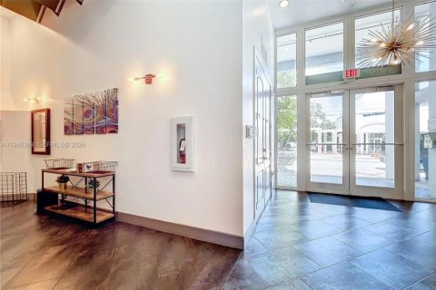 Купить кондоминиум в Майами, Флорида 1 спальня, 92.81м2, № 2008880 - фото 2