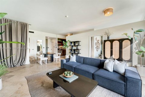 Купить кондоминиум в Майами, Флорида 1 спальня, 92.81м2, № 2008880 - фото 9